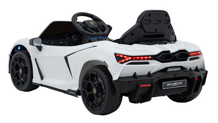 Pojazd Lamborghini Revuelto Białe