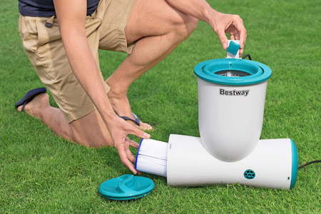 Filtrująca Pompa basenowa ze Skimmerem Skimatic FlowClear 3974l/h BESTWAY + Filtr wymienny