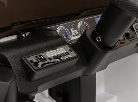 Mercedes AMG G63 dla dzieci Biały + Pilot