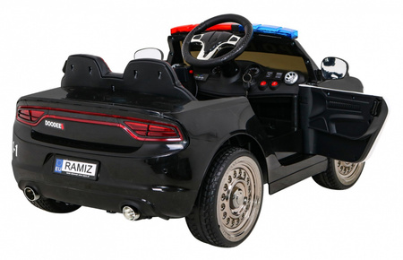 Pojazd Super-Police, radiowóz