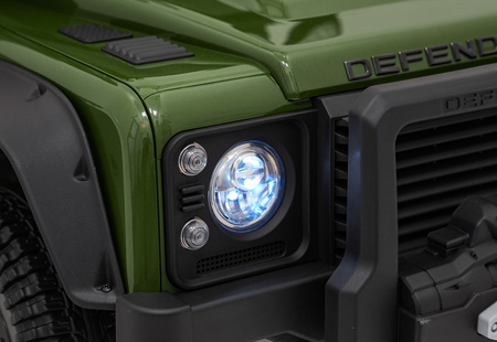 Pojazd Land Rover Defender 110 SVX Concept Zielony