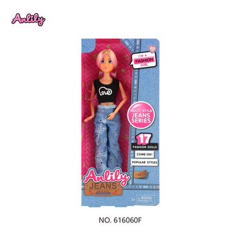 Lalka Alicja + Akcesoria