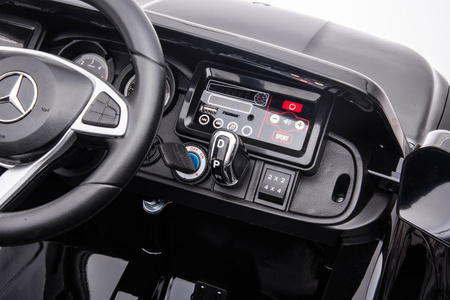Auto Na Akumulator Mercedes  DK-MT950 4x4 Czarny Lakierowany