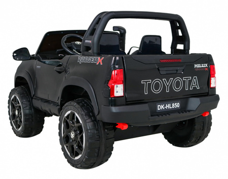Pojazd Pickup Toyota Hilux Czarna