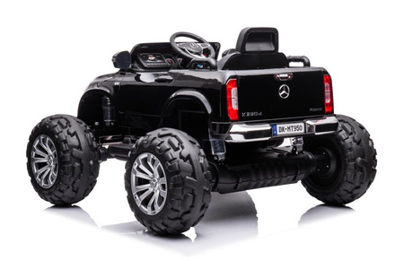 Auto Na Akumulator Mercedes  DK-MT950 4x4 Czarny Lakierowany