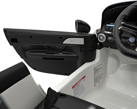 Pojazd Mercedes Benz AMG SL63 Biały