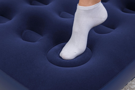 Materac Welurowy QUEEN 203 152 28cm BESTWAY