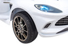 Aston Martin DBX na akumulator dla dzieci Biały + Pilot + EVA + Pasy + Wolny Start + Audio LED
