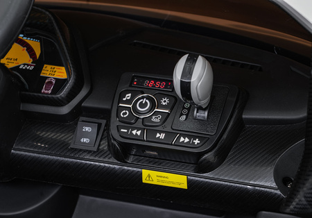 Pojazd Lamborghini Veneno Biały