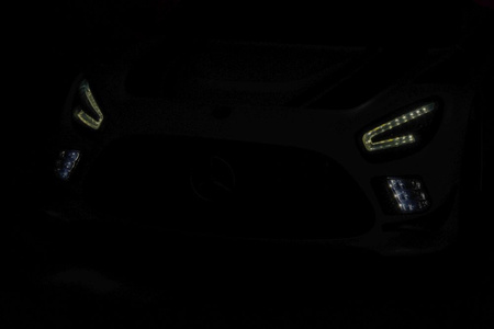 Interaktywny słonik z mini pianinem dla dzieci 6m+ Zabawka muzyczna + Grzechotka