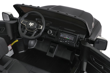 Pojazd RAM 3500 Czarny