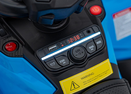 Quad Can Am Outlander ATV z Pilotem Niebieski