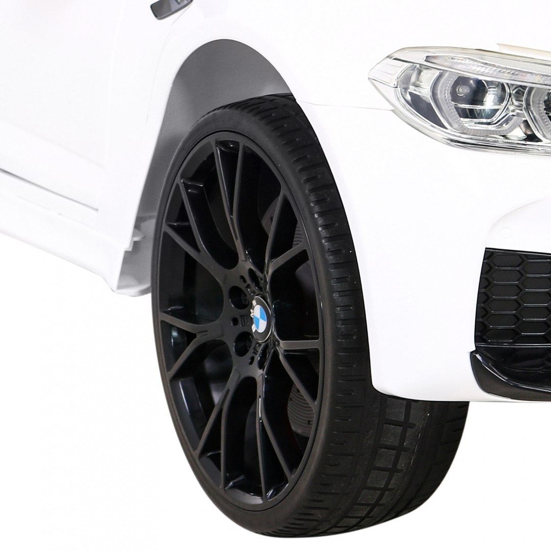 Pojazd BMW M5 DRIFT Biały
