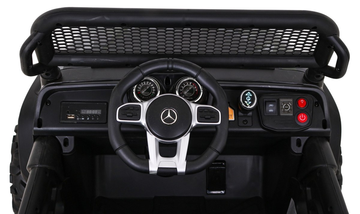 Pojazd Mercedes BENZ UNIMOG Moro Pojazd Mercedes BENZ UNIMOG Moro