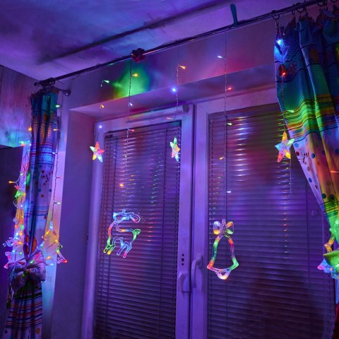 Lampki LED kurtyna renifer 2,5m 138LED multikolor 8 trybów świecenia IP44 Lampki LED kurtyna renifer 2,5m 138LED multikolor 8 trybów świecenia IP44