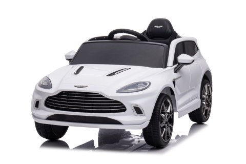 Aston Martin DBX na akumulator dla dzieci Biały + Pilot + EVA + Pasy + Wolny Start + Audio LED Aston Martin DBX na akumulator dla dzieci Biały + Pilot + EVA + Pasy + Wolny Start + Audio LED