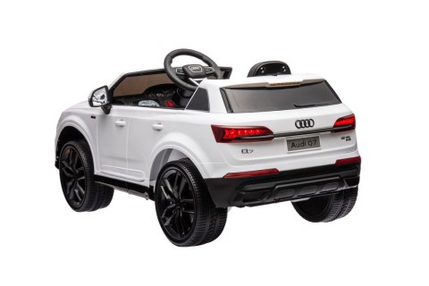 Pojazd Audi Q7 NEW LIFT Biały Pojazd Audi Q7 NEW LIFT Biały