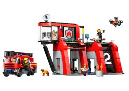 Klocki LEGO CITY Remiza Strażacka Z Wozem Strażackim 843 Elementy 60414