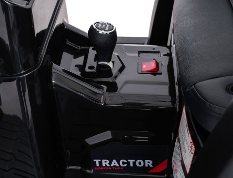 Pojazd MEGA Traktor D68 Z Przyczepką Żółty Pojazd MEGA Traktor D68 Z Przyczepką Żółty