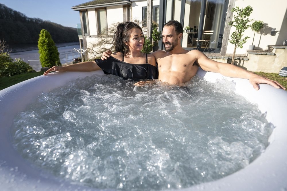 Dmuchane SPA Jacuzzi 4 osobowe 180 cm x 66 cm Bestway 60009 Dmuchane SPA Jacuzzi 4 osobowe 180 cm x 66 cm Bestway 60009